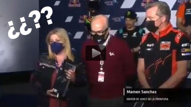 Alcaldesa durante discurso