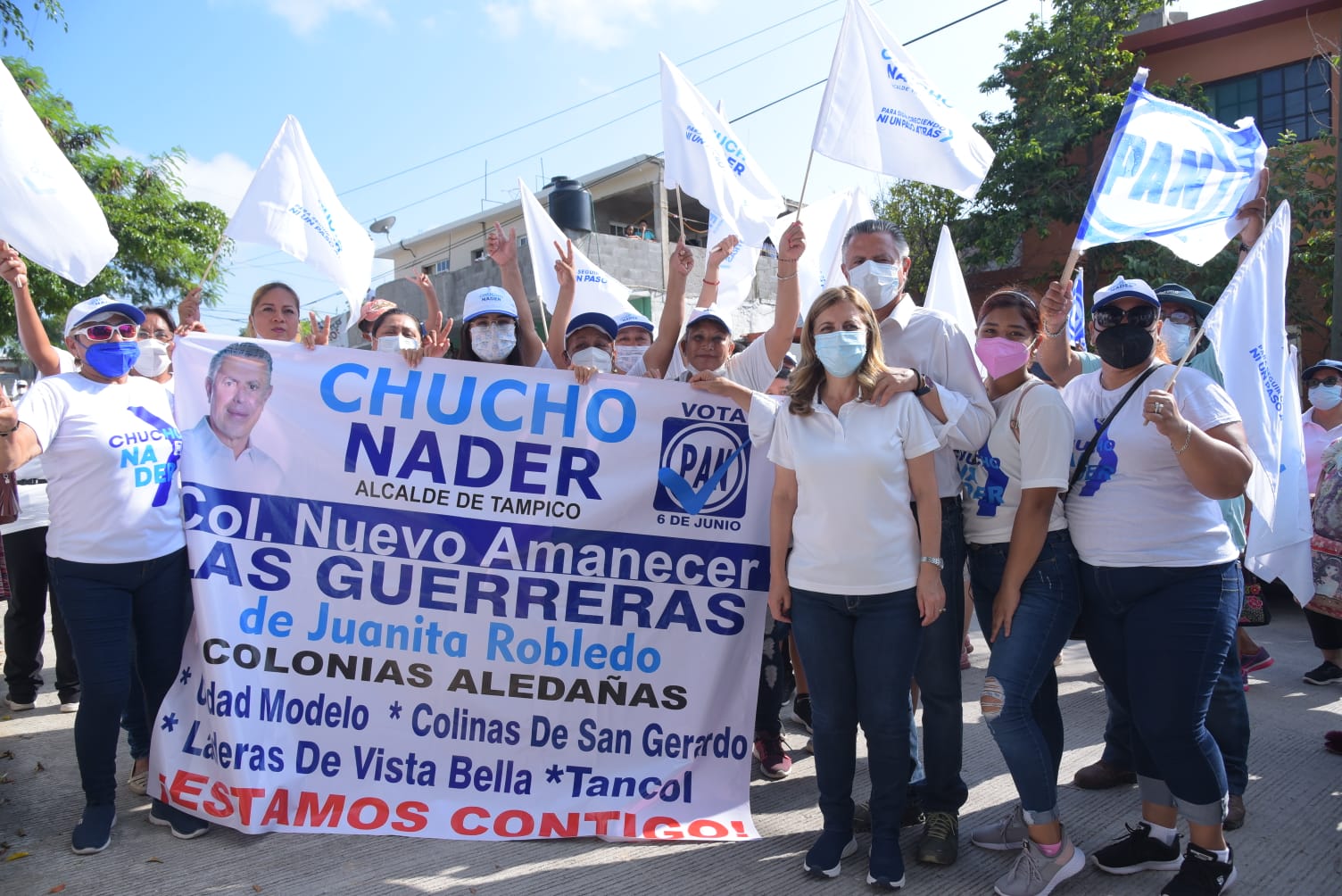 Chucho Nader en campaña.