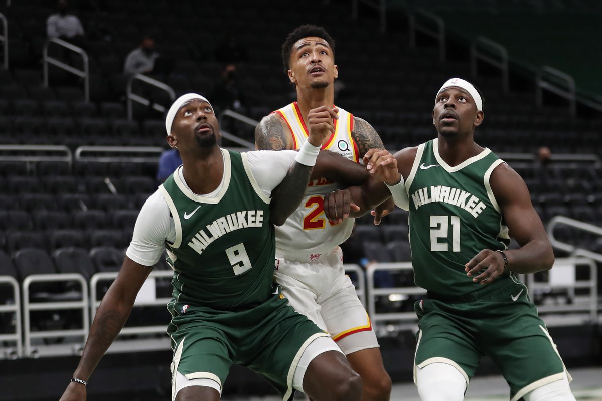 Los Bucks derrotaron a los Hawks 123-112
