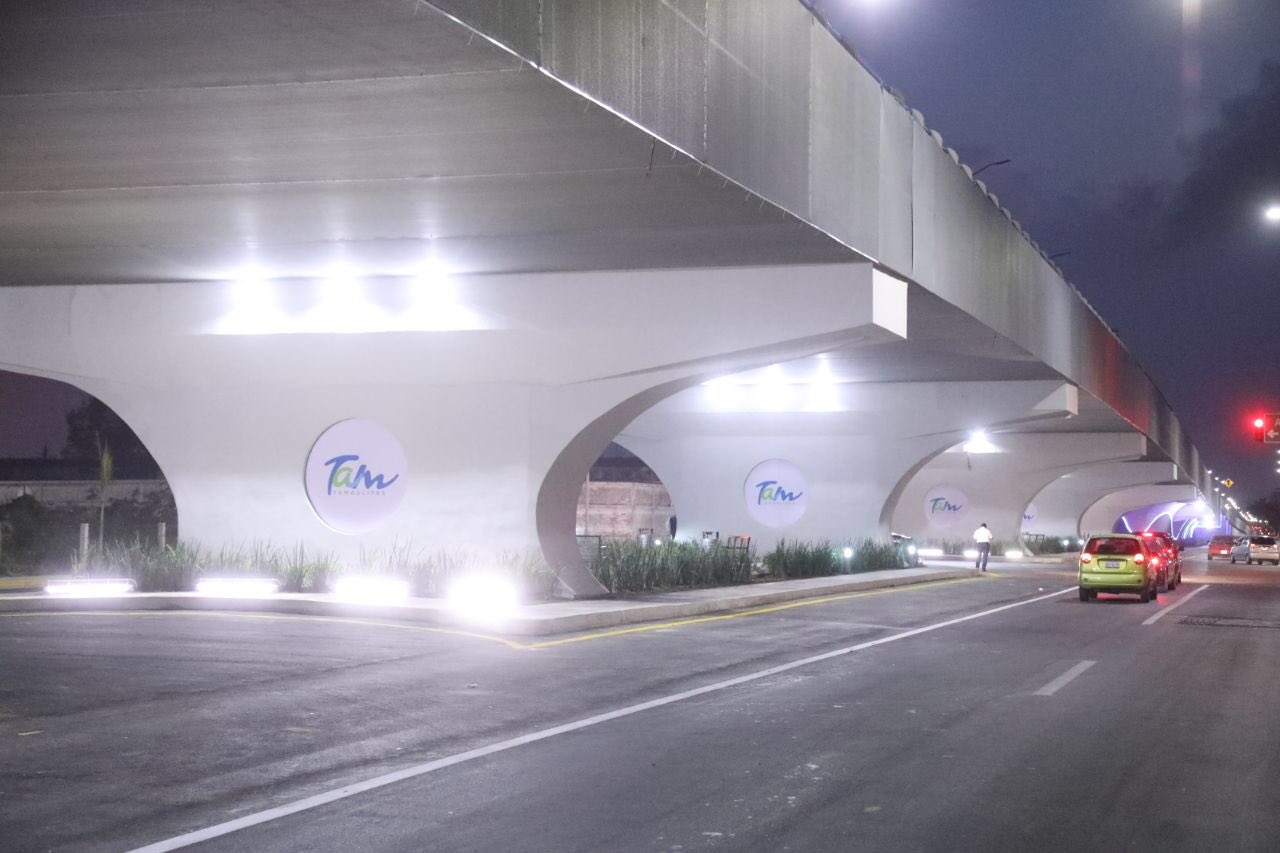 Fallas presentadas en puente vehicular de Playa Miramar