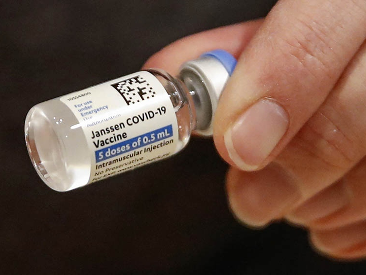 Vinculan trastorno neurológico y vacuna Johnson