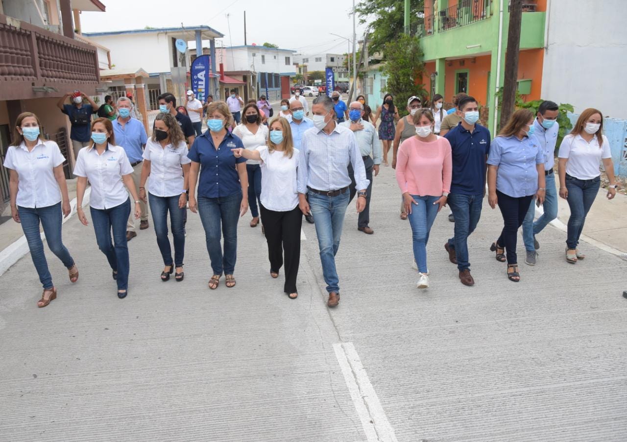 chucho-nader-inaugura-calle