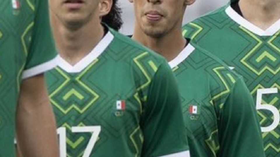 ¿Multarán a Selección Mexicana por bandera al revés?