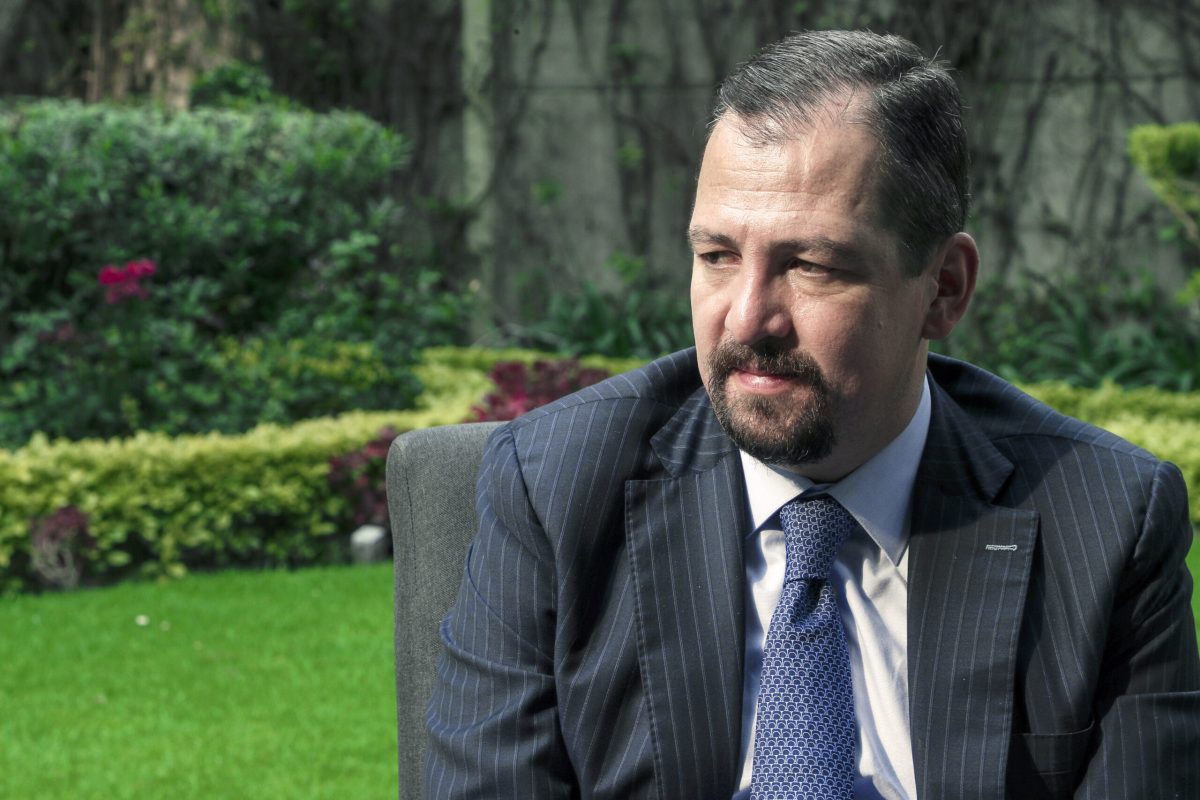 movimientos financieros magistrado