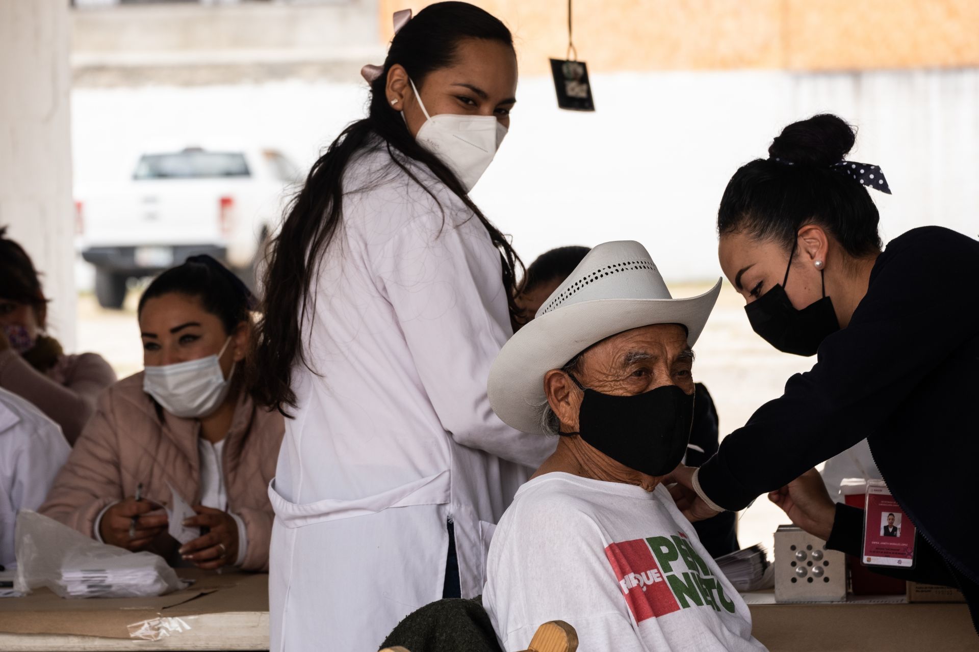 Rezago en plan de vacunación en la frontera norte