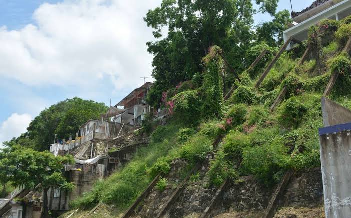 En Tampico 3 mil 132 viven en peligro de derrumbe