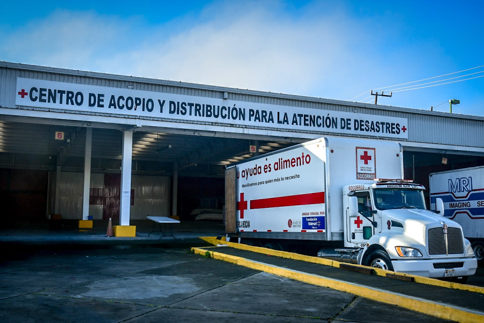La Cruz Roja Mexicana envió cerca de 13 toneladas de ayuda humanitaria a Veracruz. Se destinarán a afectados en Poza Rica y Tecolutla.