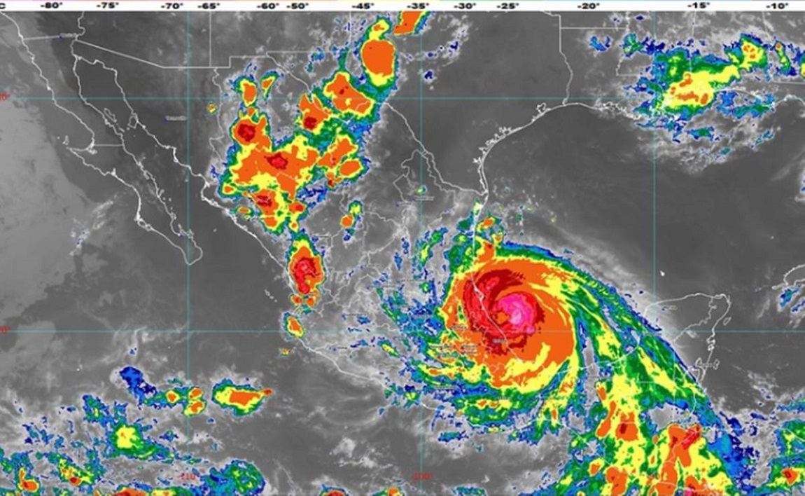 huracán Grace tocó tierra