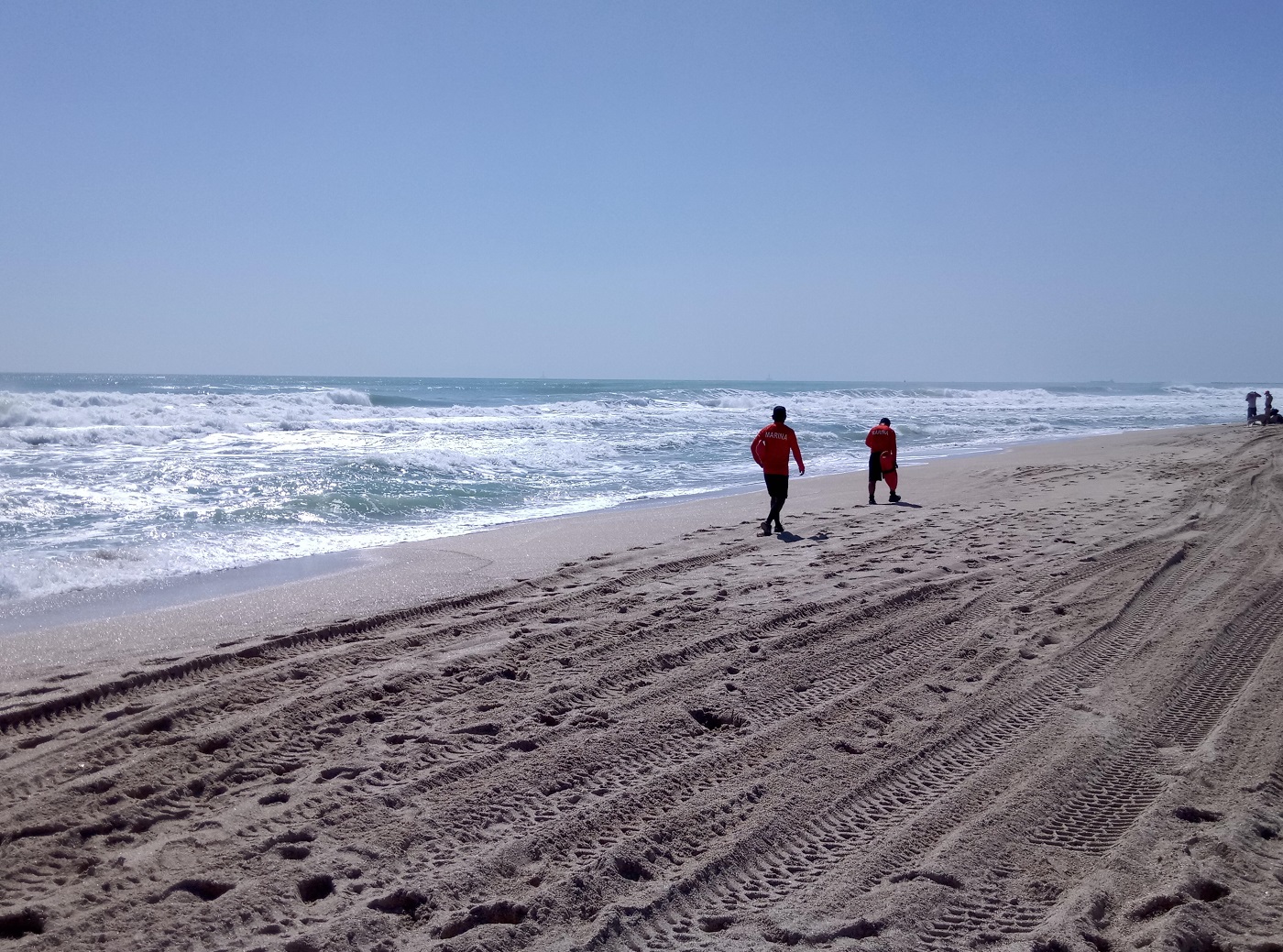 Por predios ingresan a Playa Miramar