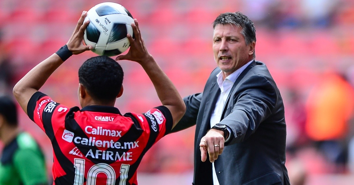 Tijuana anunció que Siboldi ya no será su entrenador