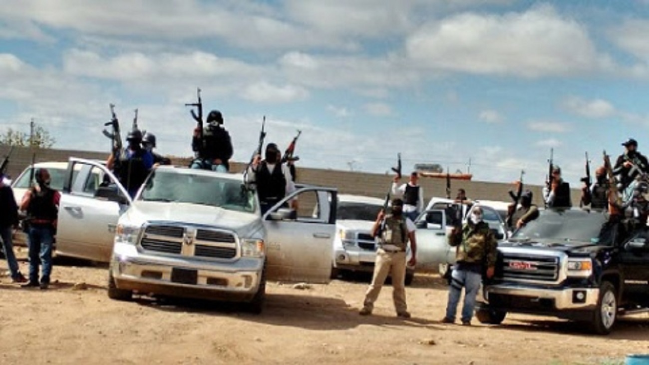 Pistoleros obligaron a familias a desplazarse