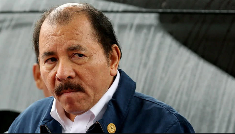 México: posición "injerencista y entrometida