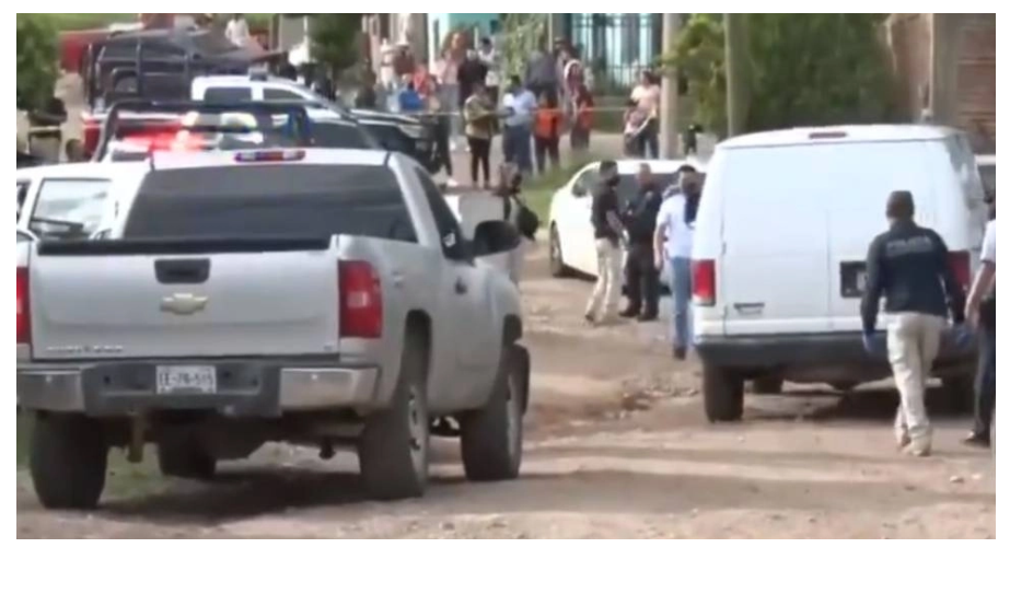 irrumpen en convivio y ejecutan a nueve