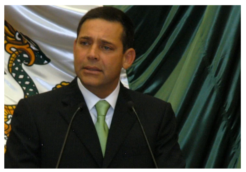 Eugenio Hernández Flores fue exonerado