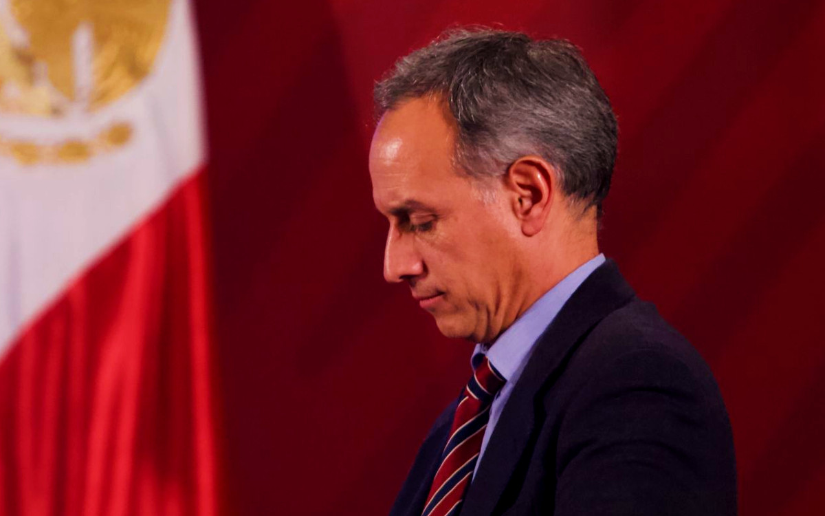 "No renunciaré ni he renunciado", declaró el subsecretario de Salud, Hugo López-Gatell. Asegura que López Obrador aún lo respalda.