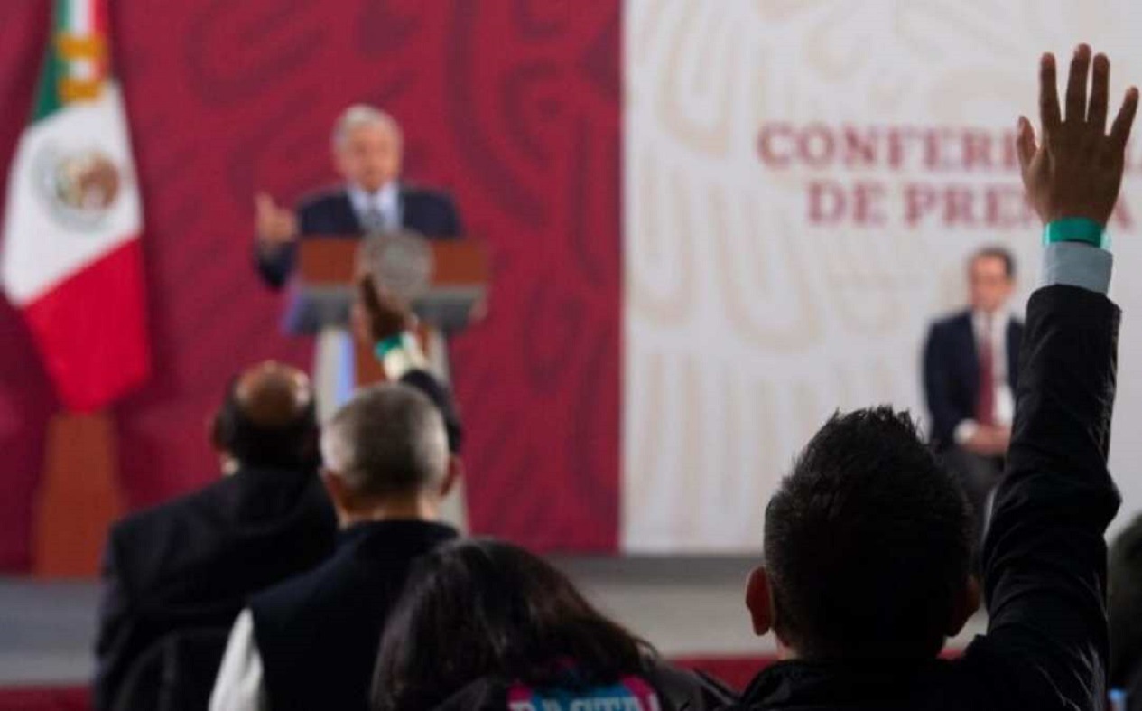 Reportero reclamó a AMLO