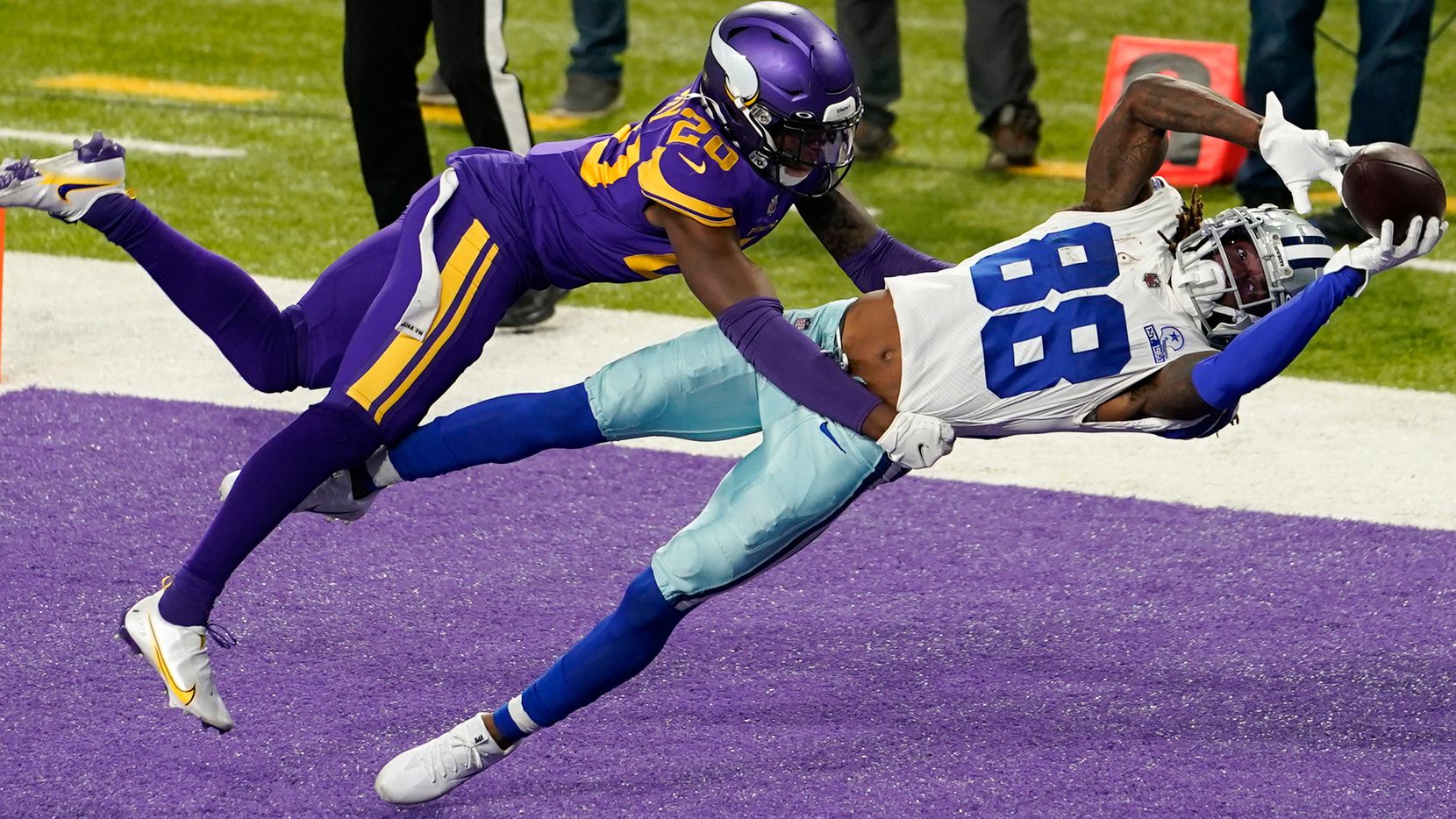 Los Cowboys de Dallas derrotaron 20-16 a los Vikings