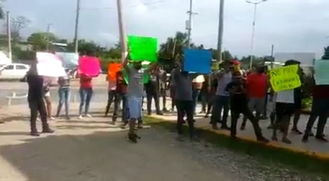 En Pánuco quemaron un vehículo