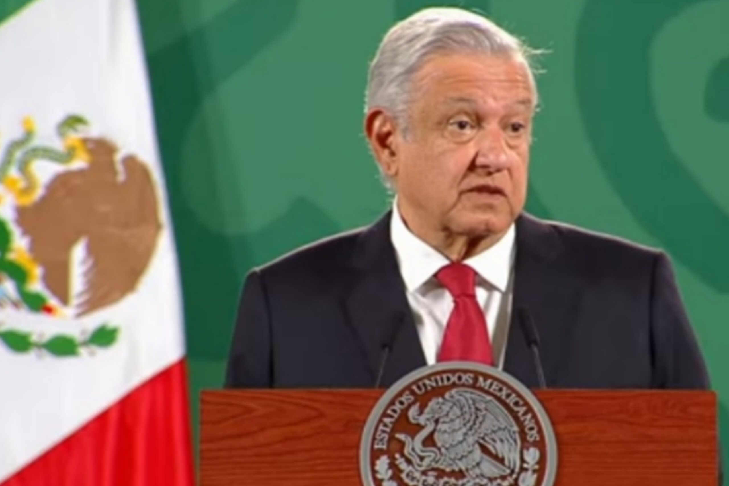 El presidente López Obrador se pronunció acerca del paro en la refinería Dos Bocas. "Están muy deseosos de que haya tragedia", sentenció.
