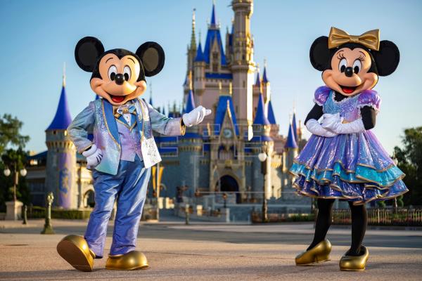Este 01 de octubre, Walt Disney World cumple 50 años de brindar magia a chicos y grandes. Prometen no dejar de sorprender y crear magia.
