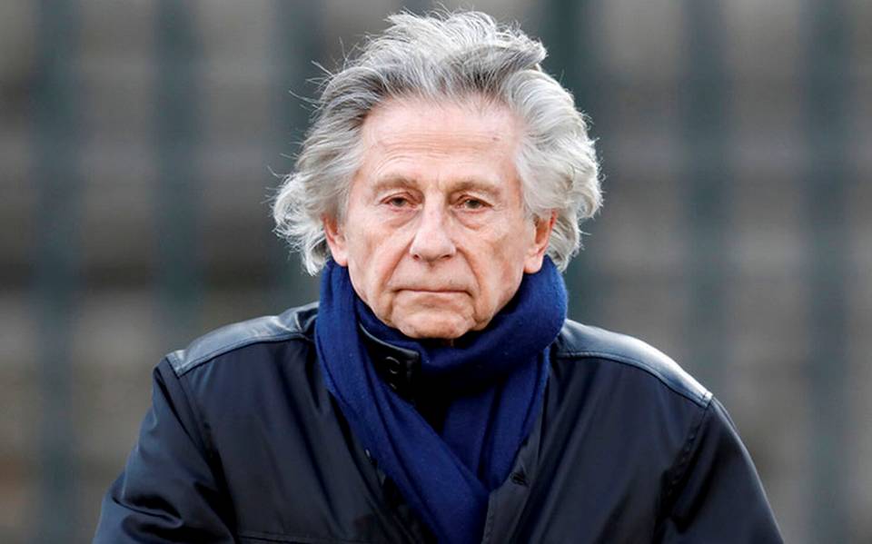La mujer que acusó a Roman Polanski de violación, ahora lo denuncia por difamación. La actriz Charlotte Lewis lo tacha de mentiroso.