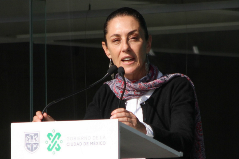 La jefa de Gobierno, Claudia Sheinbaum, señaló la 'evidente' participación de Rosario Robles en la Estafa Maestra y no la desmarcó del delito