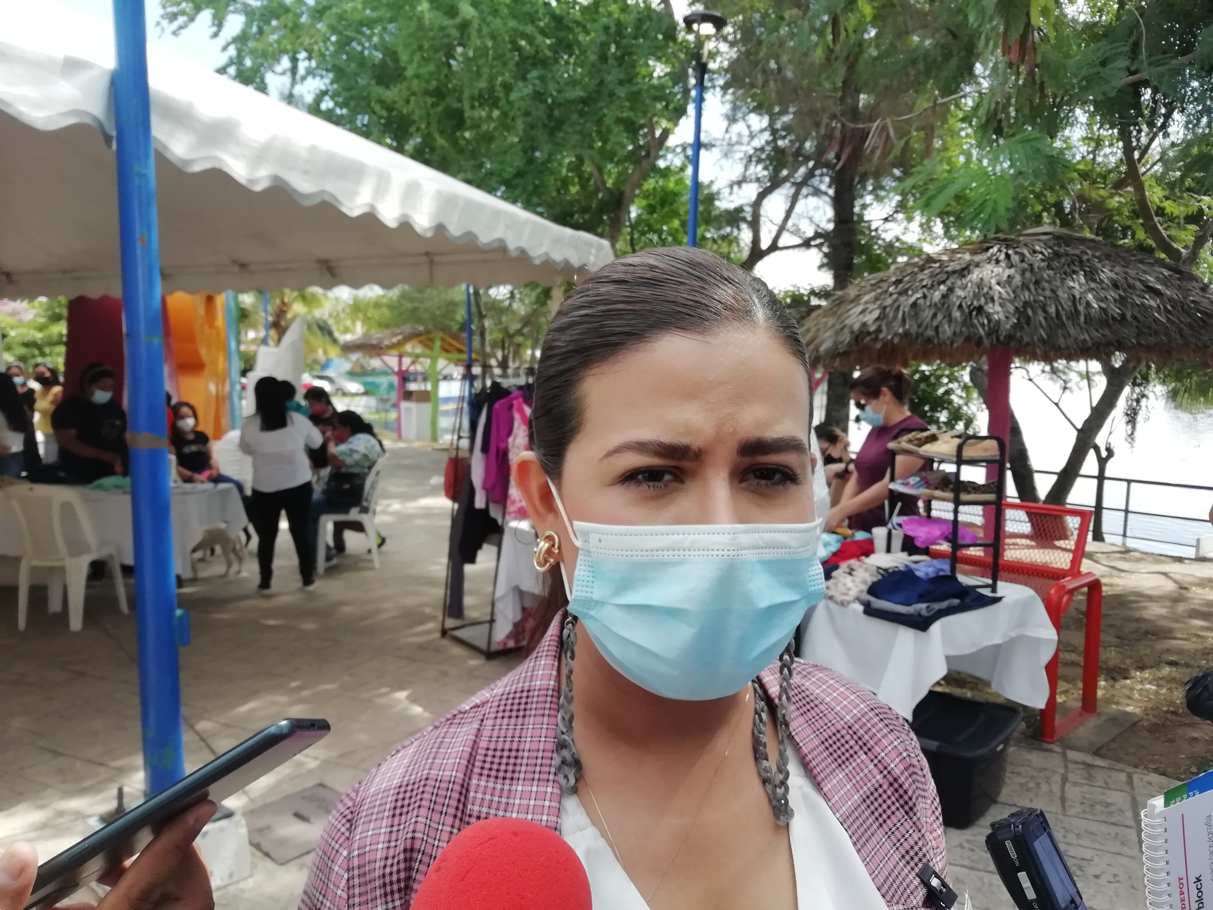 4 mil estudiantes solicitaron becas