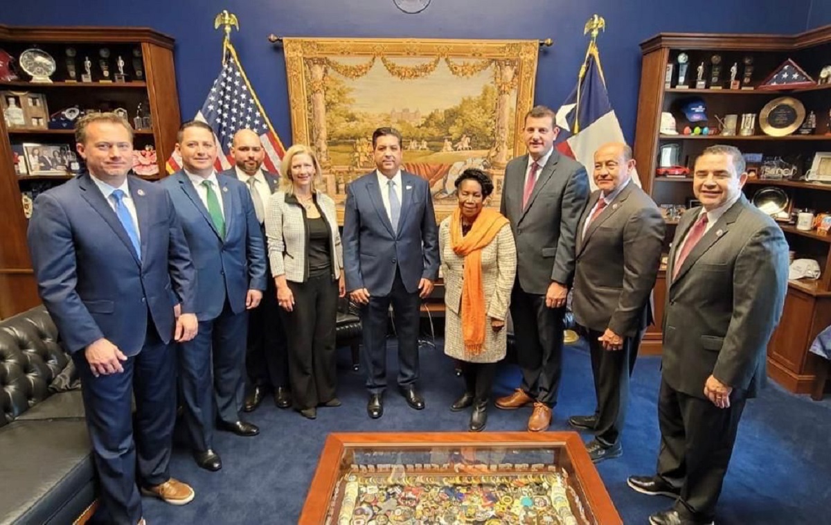 Gobernador de Tamaulipas realizó gira en Washington