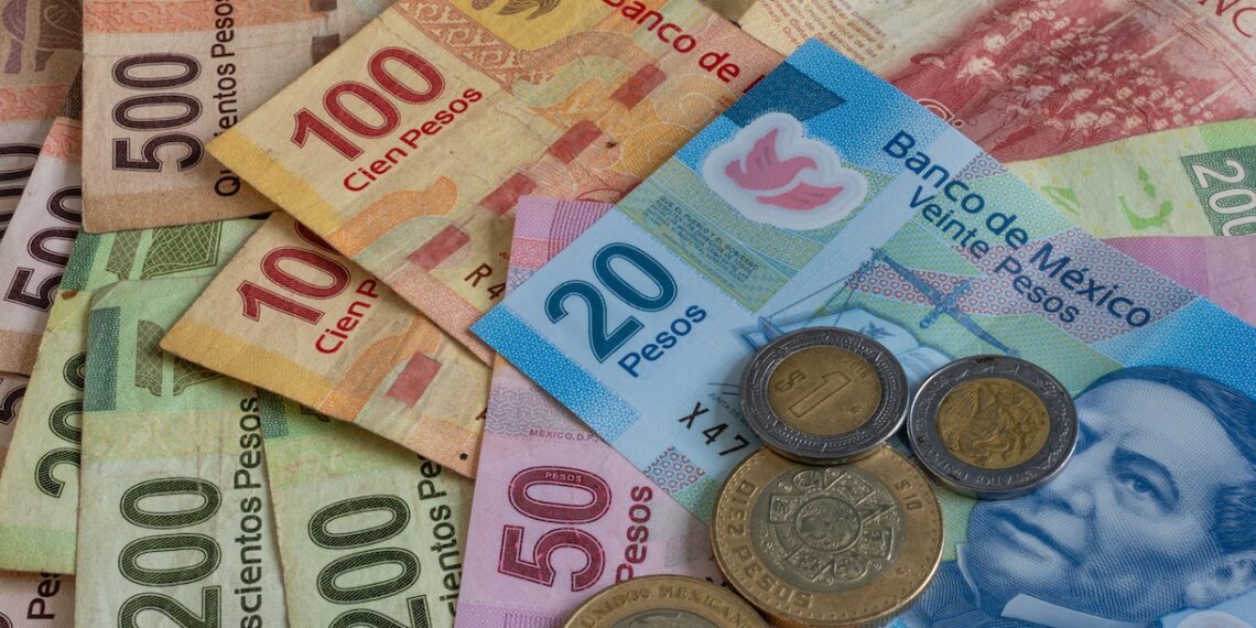 La Coparmex anunció que busca aumentar el salario mínimo y propone que, en 2022, suba a 172.87 pesos mexicanos.