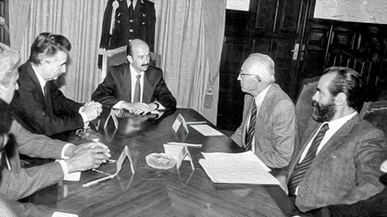 Según Manuel Barlett, los dueños del PAN se aliaron con Salinas y asegura que este partido pactó con el ex-mandatario en 1988.