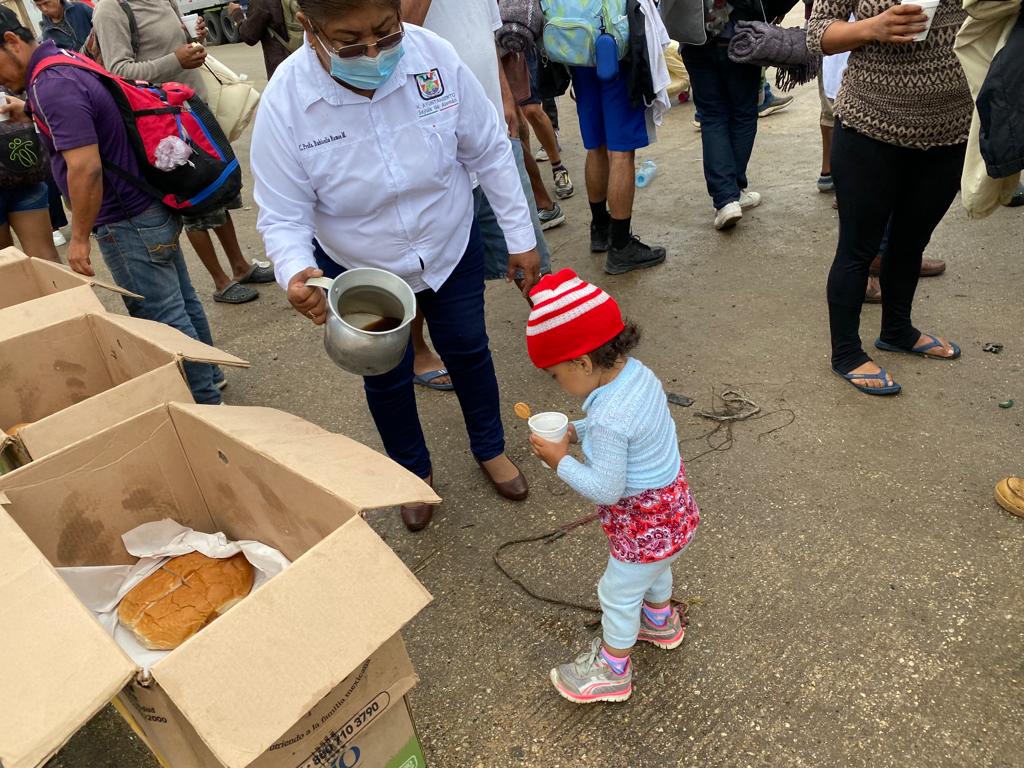 pernocta caravana en el antiguo mercado