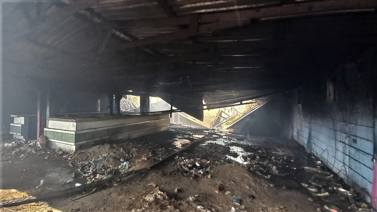 Incendia local abandonado en Altamira