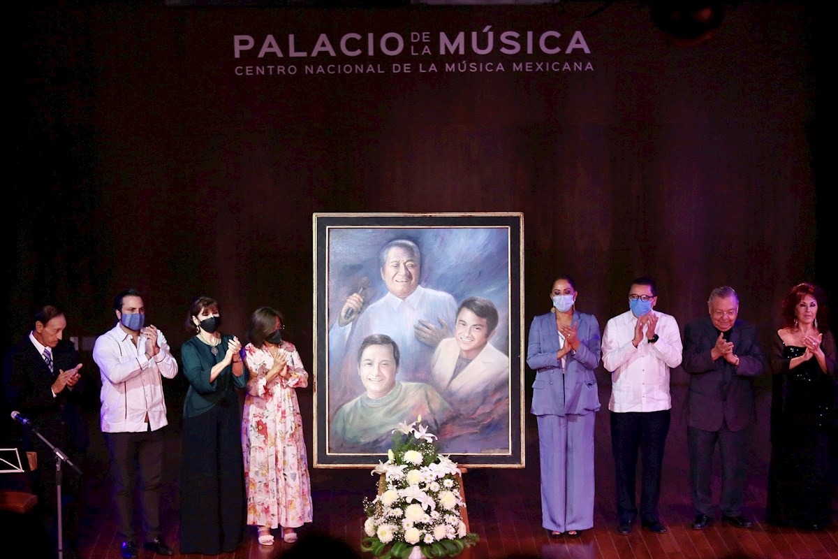 A un año de la muerte de Manzanero, su estado natal, Yucatán, le rinde un homenaje musical en donde celebra las composiciones del autor