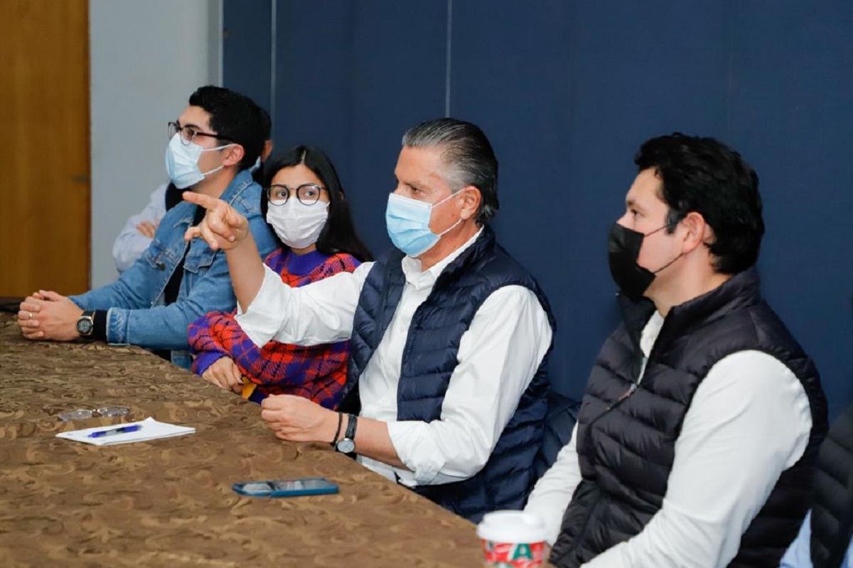 Nader expuso ventajas competitivas de Tampico