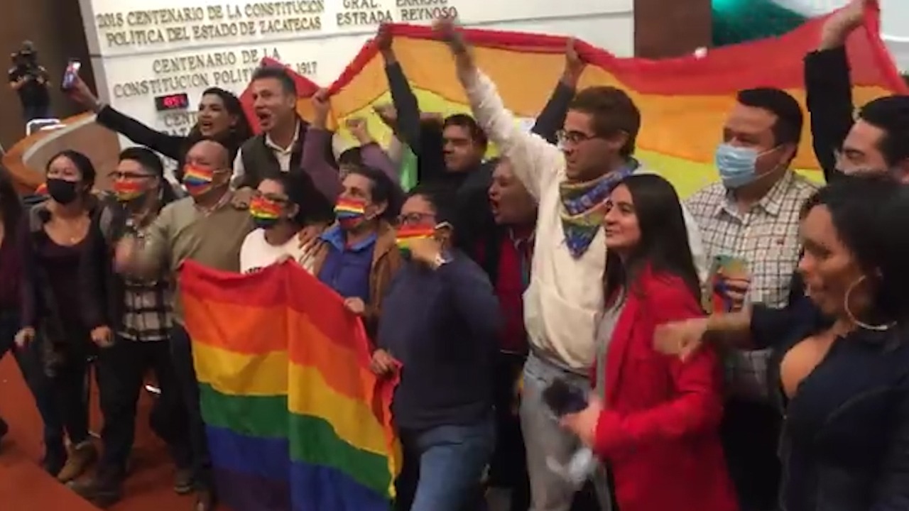 Con una votación de 18 votos a favor, 10 en contra y una abstención, el Congreso de Zacatecas aprueba el matrimonio igualitario en la entidad