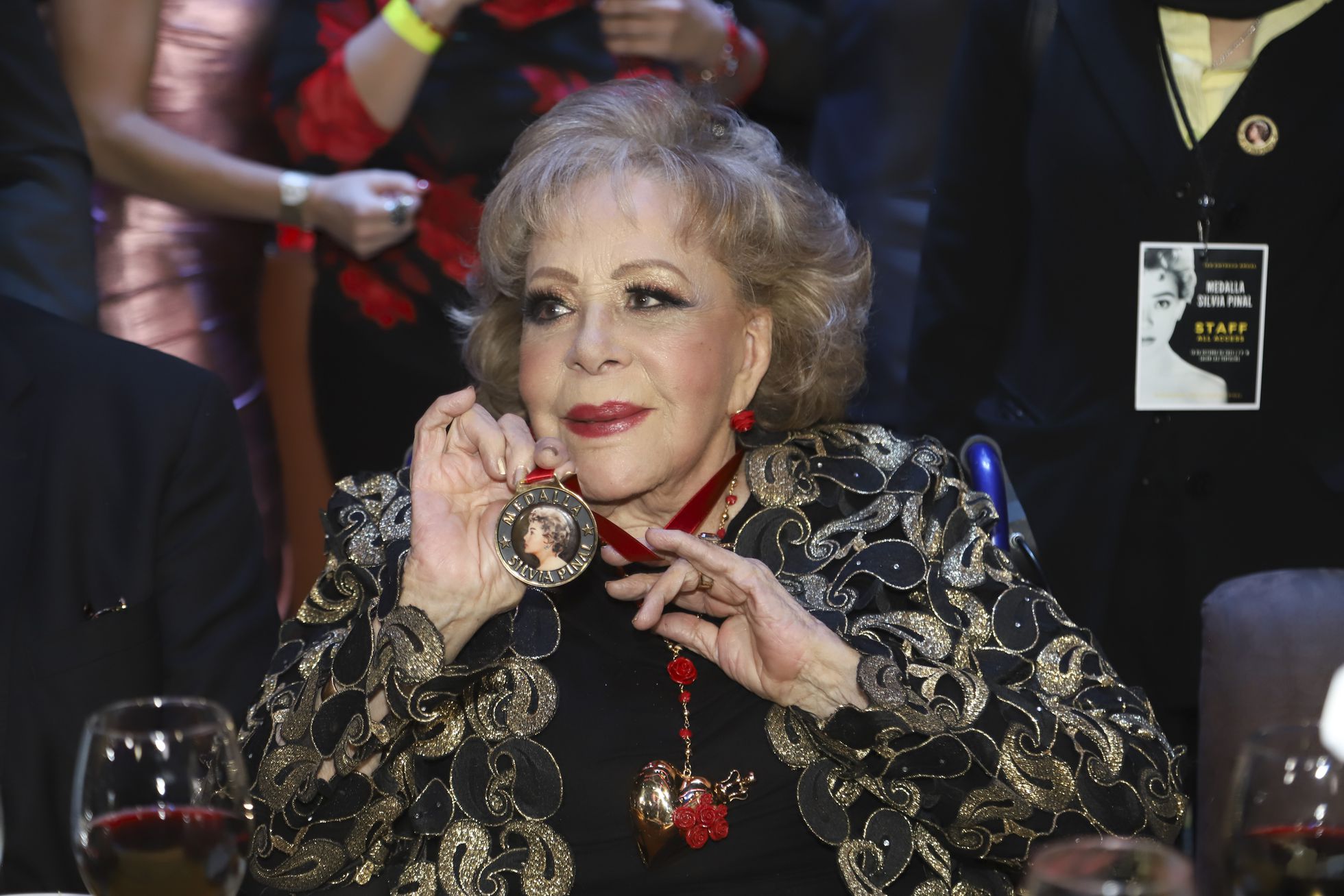 Pinal dejará el área de COVID-19