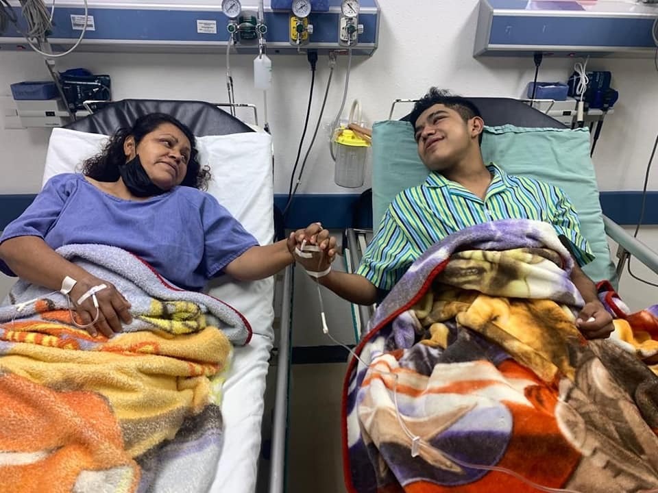 Donó madre riñón para hijo