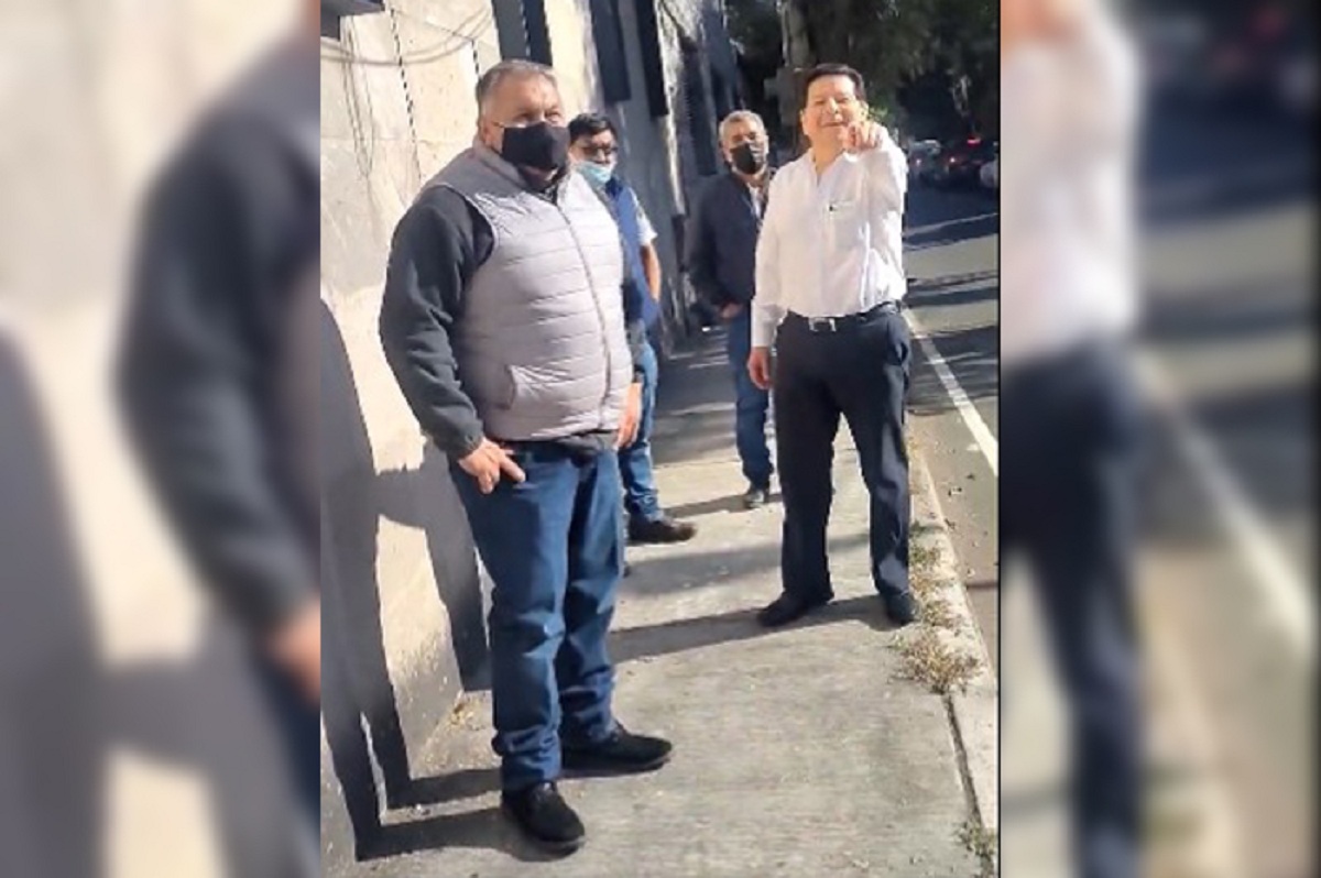 Cesan al funcionario que agredió a víctima