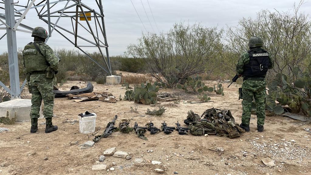 Asegura droga el ejército en autobús