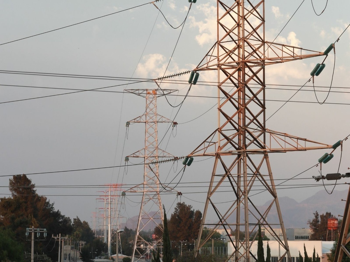 La Industria Maquiladora y Manufacturera de Exportación (Index) afirma que se agudizará la falta de energía en estados por reforma eléctrica.