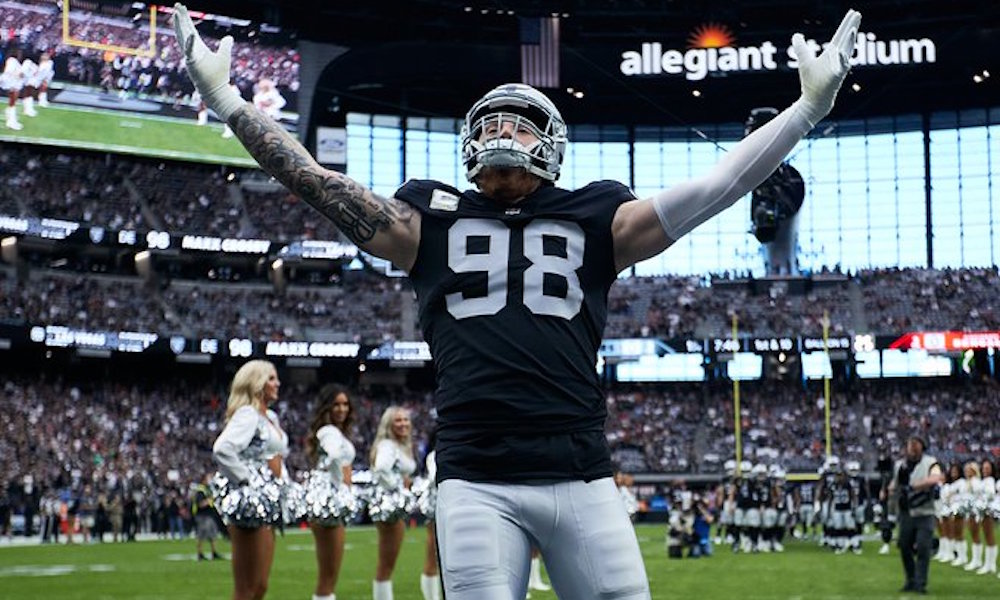 Los Raiders derrotaron 35-32 a los Chargers