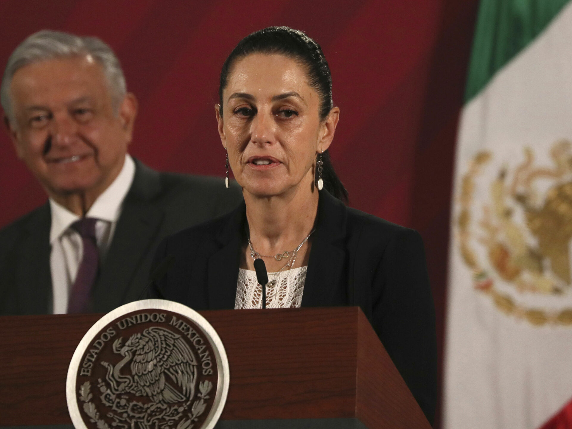 Claudia Sheinbaum criticó al INE