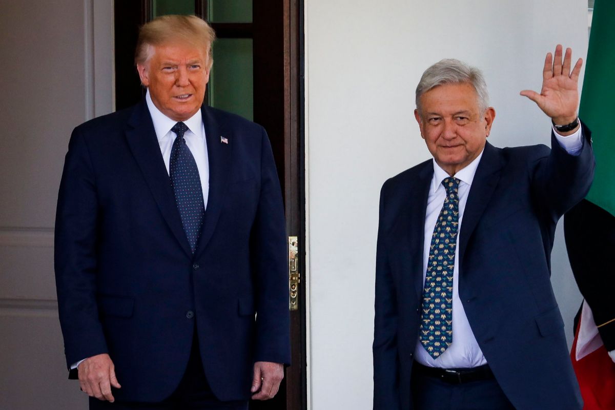 Luego de emitir una amenaza diplomática este lunes, algunos periodistas en España comparan a AMLO con Donald Trump.
