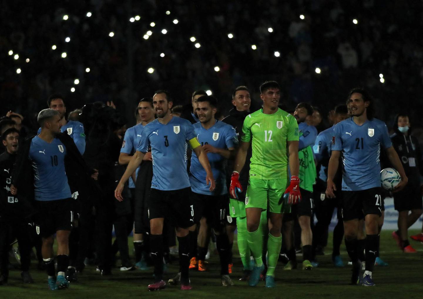 Uruguay y Ecuador se clasificaron al Mundial