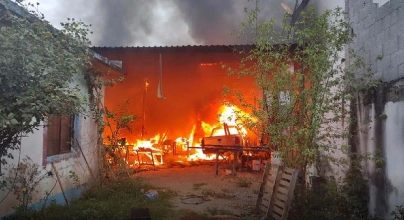 Se incendia carpintería en Ciudad Victoria