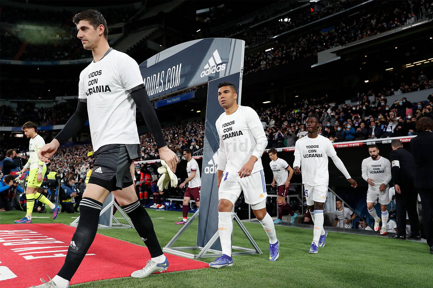 El Real Madrid donará un millón de euros