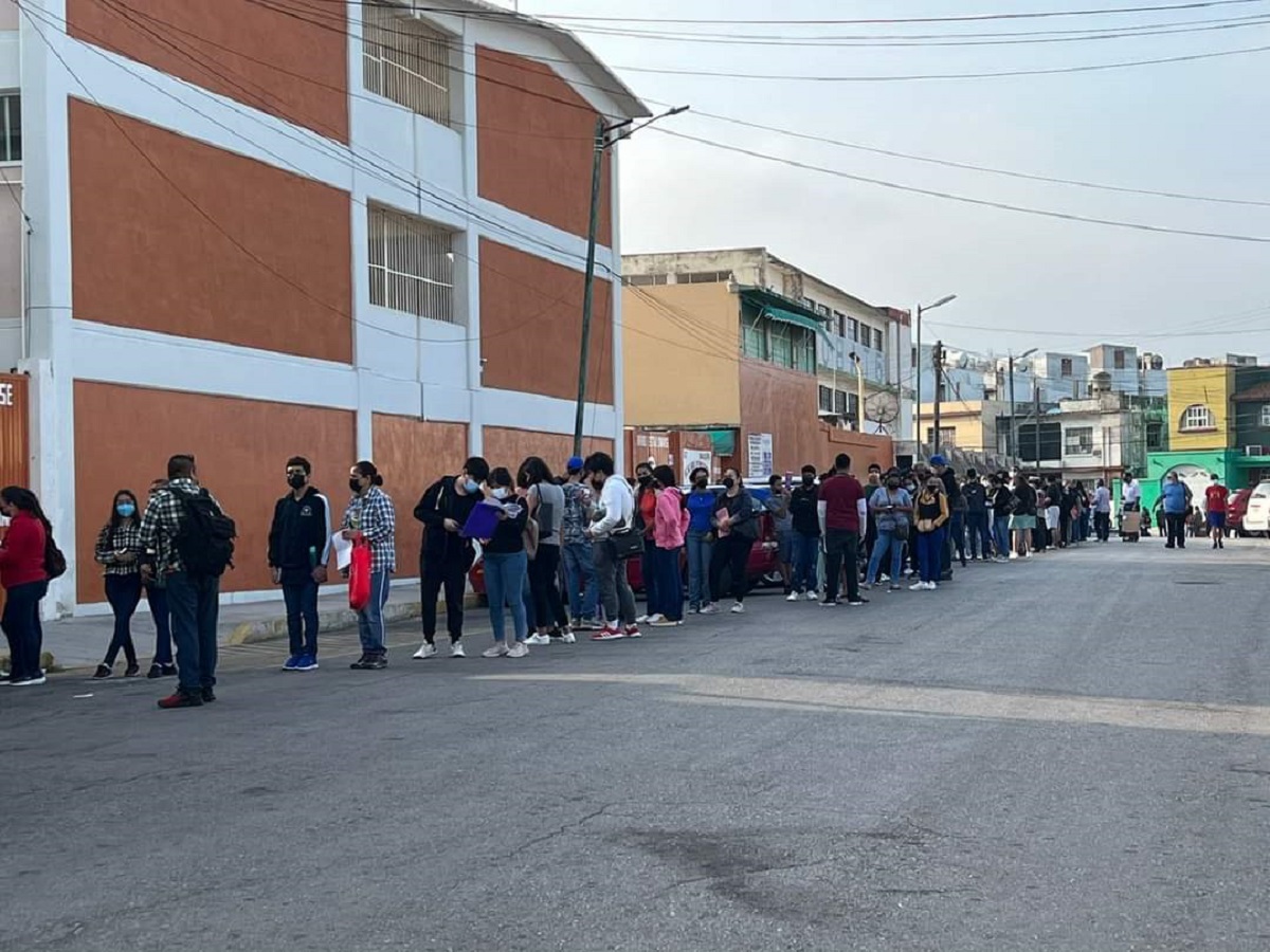 Filas moderadas en módulo de vacunación