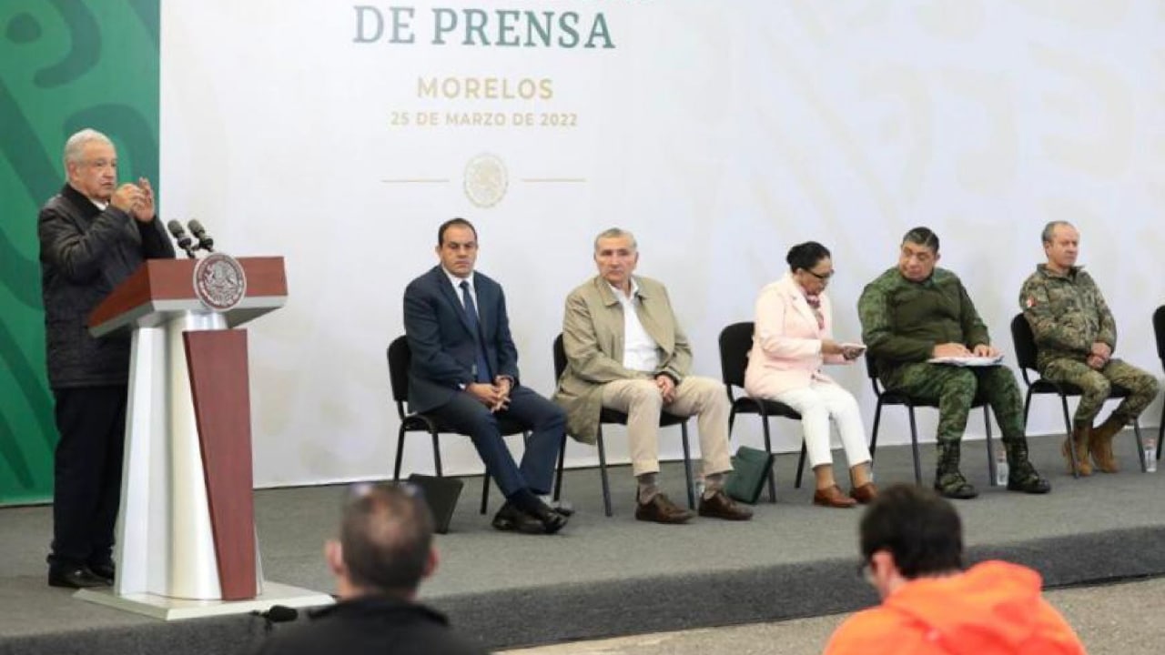 AMLO desestima que México sea el país con más agentes de inteligencia rusos; asegura que no tiene información de que esto sea cierto.