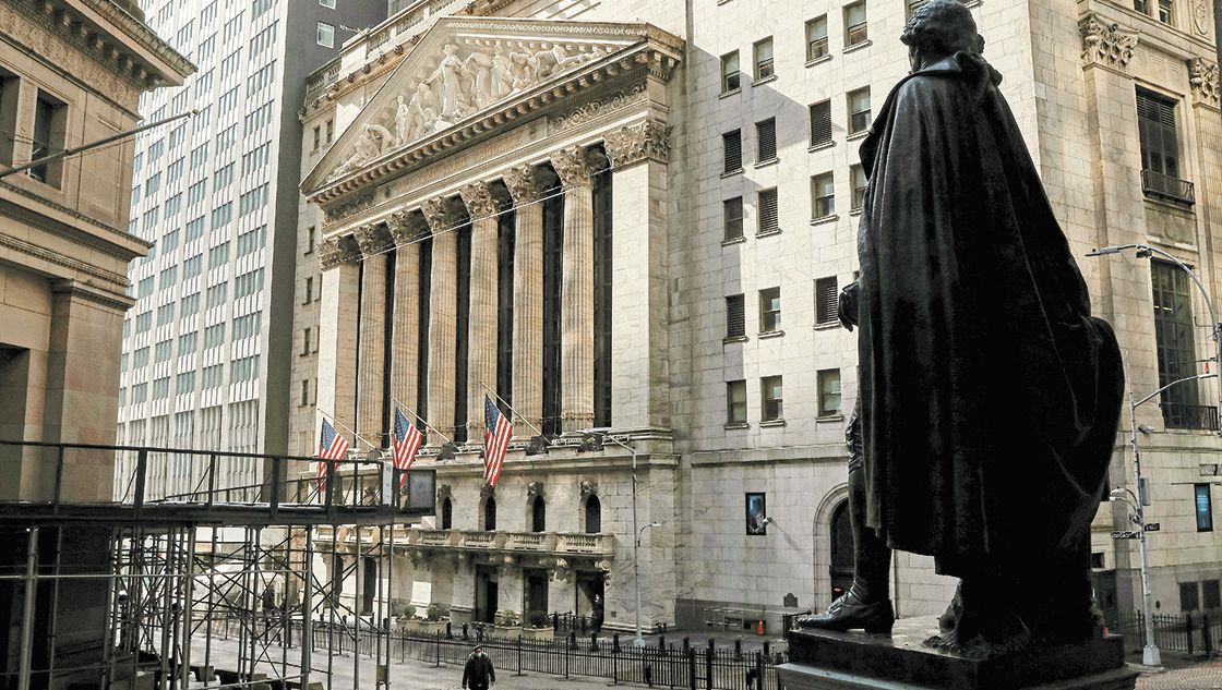 Como otra de las secuelas de la invasión rusa, Nasdaq y la Bolsa de NY detienen temporalmente las transacciones con empresas rusas.