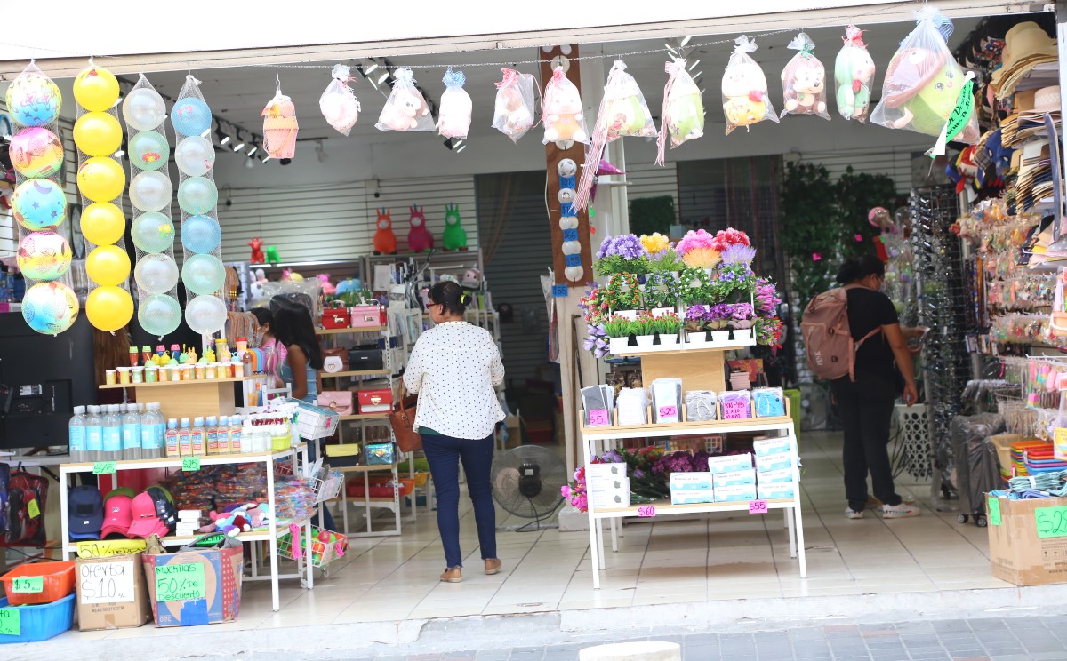 Recuperación de empleos formales en comercios